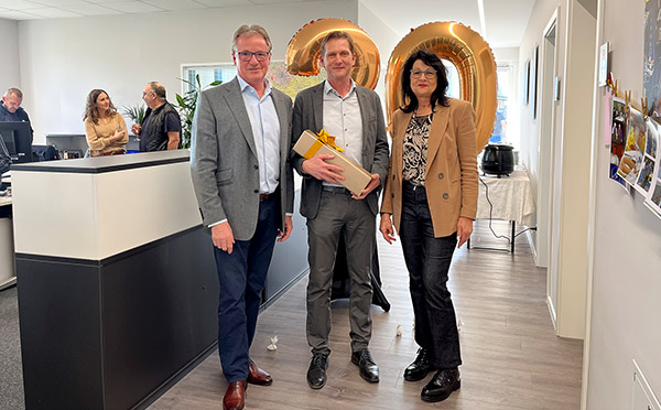 20 Jahre und noch kein bisschen müde 20 Jahre und noch kein bisschen müde